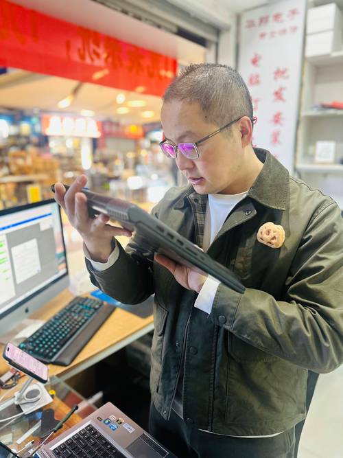 先来说说电脑上门检测维修行业的基本情况,目前市场内服务商资质参差